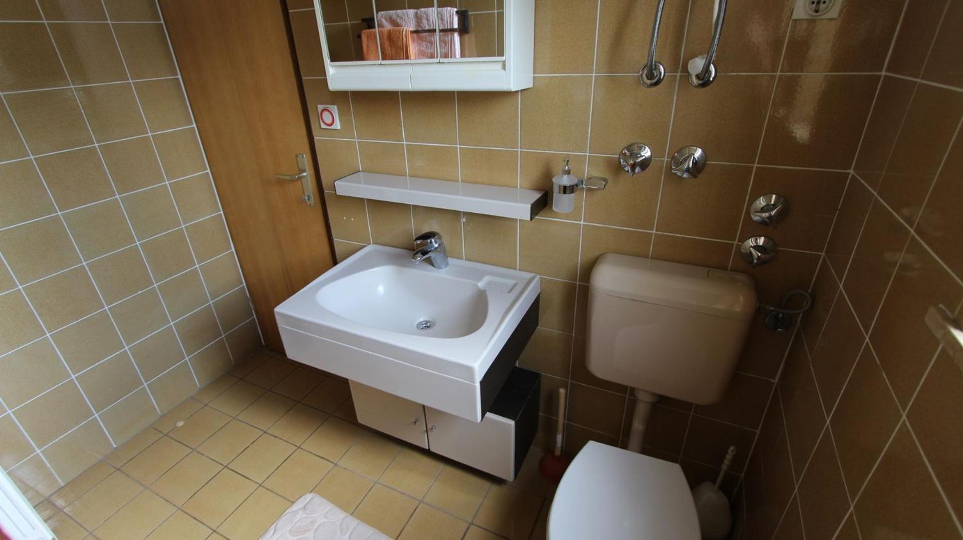 Apartment studio Ljutić Malinska Extérieur photo